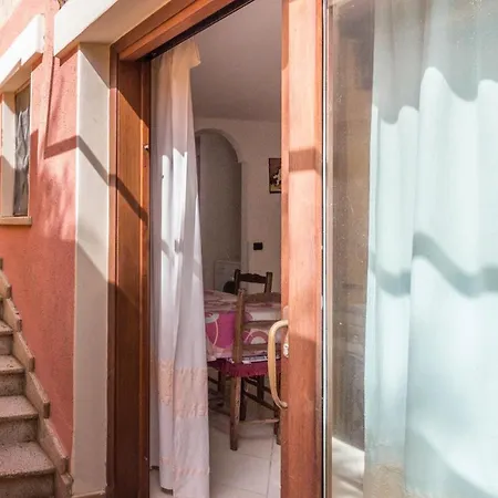 Pittulongu Comfy Apt - W/ Private Parking & Pool Daire