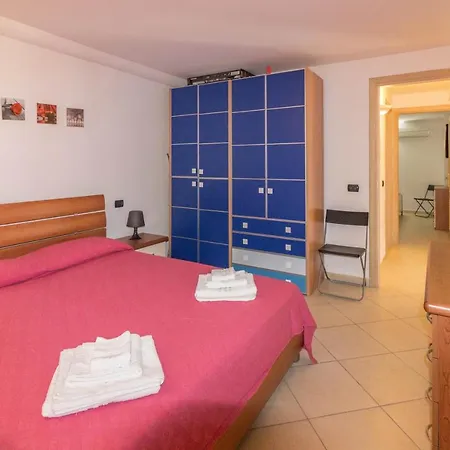 Daire Pittulongu Comfy Apt - W/ Private Parking & Pool Olbia