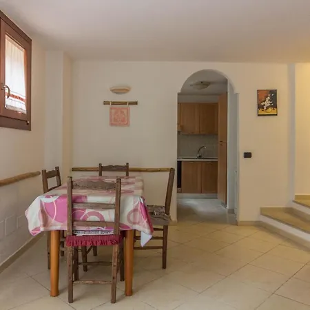 Pittulongu Comfy Apt - W/ Private Parking & Pool Apartment Olbia