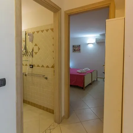 Pittulongu Comfy Apt - W/ Private Parking & Pool * Olbia
