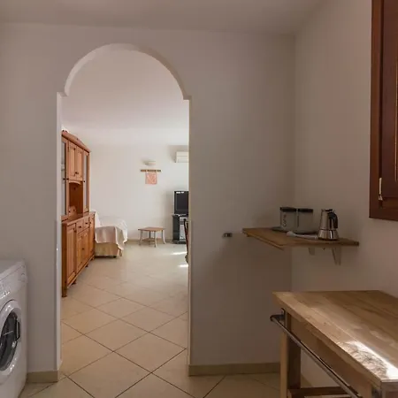 Pittulongu Comfy Apt - W/ Private Parking & Pool Olbia